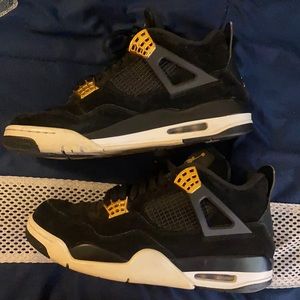 Air Jordan 4 Retro Royalty